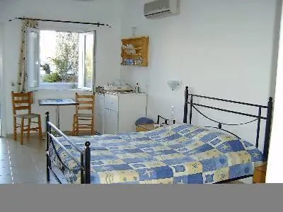 Aparthotel Evagelia's Place