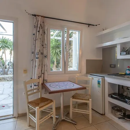 Evagelia's Place 4*